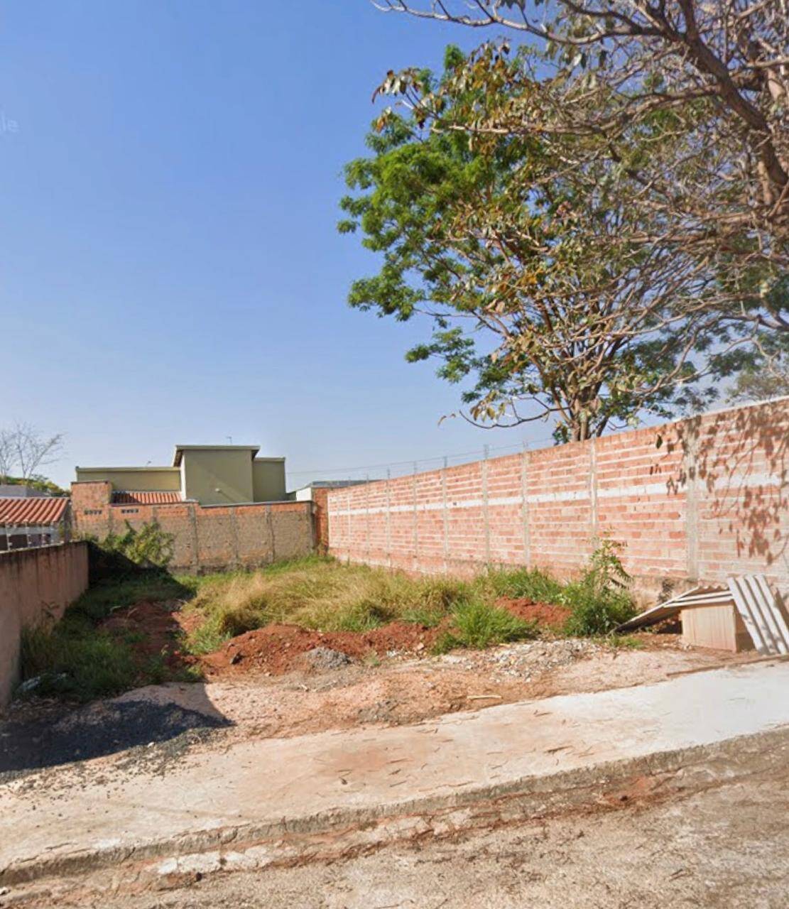 #88 - Terreno para Venda em Araraquara - SP