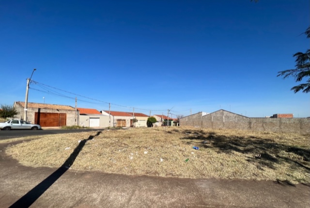 #125 - Terreno para Venda em Araraquara - SP