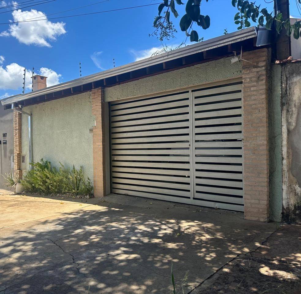 #142 - Casa para Venda em Araraquara - SP
