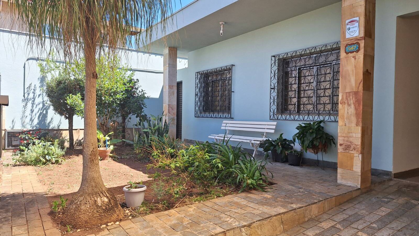 #165 - Casa para Venda em São Carlos - SP