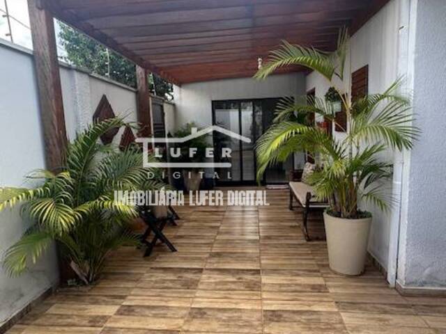 #10 - Casa para Venda em Araraquara - SP