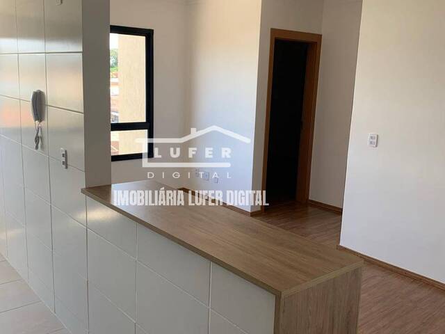 Apartamento para Venda em Araraquara - 4
