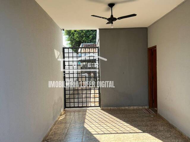 #37 - Casa para Venda em Araraquara - SP