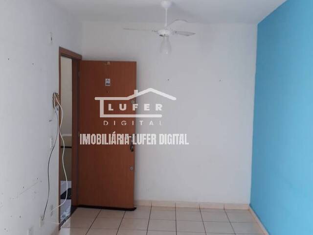 #44 - Apartamento para Venda em Araraquara - SP