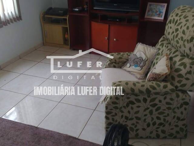 #66 - Casa para Venda em Araraquara - SP
