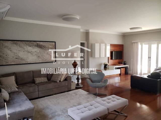 #74 - Casa para Venda em Araraquara - SP