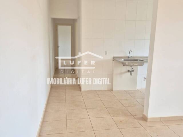 #105 - Apartamento para Venda em Araraquara - SP