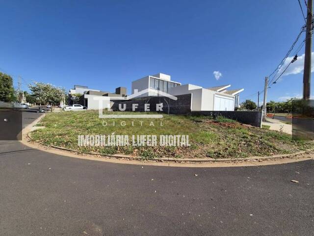 #106 - Terreno em condomínio para Venda em Araraquara - SP