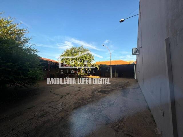#112 - Barracão para Venda em Américo Brasiliense - SP