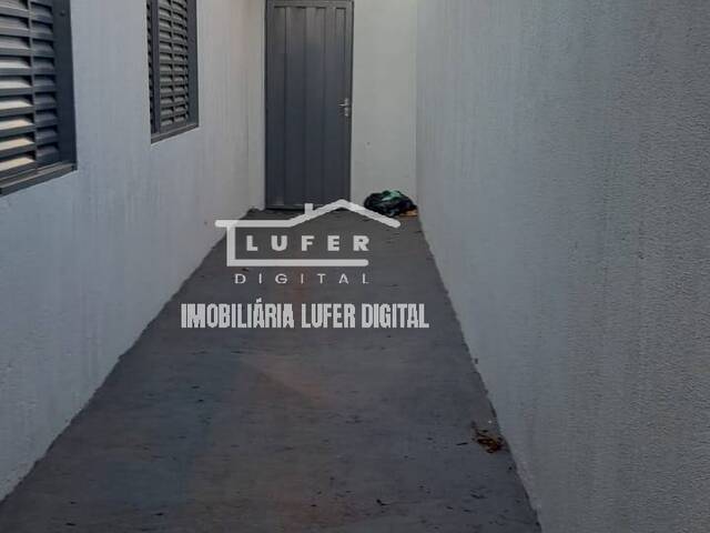 #114 - Casa para Venda em Araraquara - SP