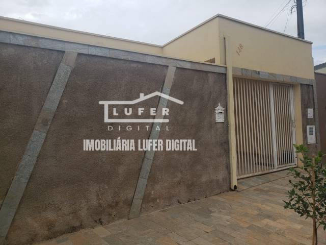 #135 - Casa para Venda em Araraquara - SP