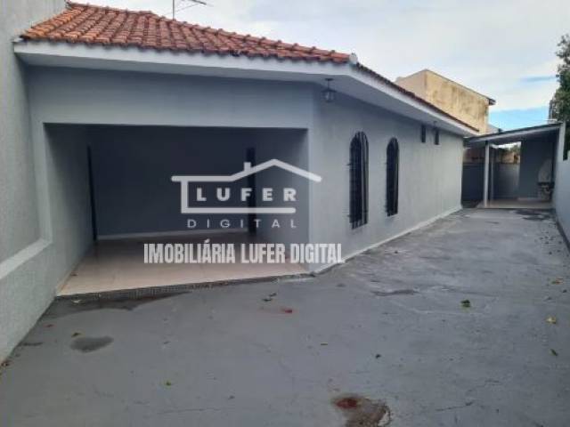 #140 - Casa para Venda em Araraquara - SP