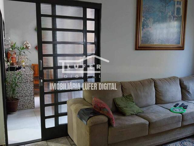 #154 - Sobrado para Venda em Araraquara - SP