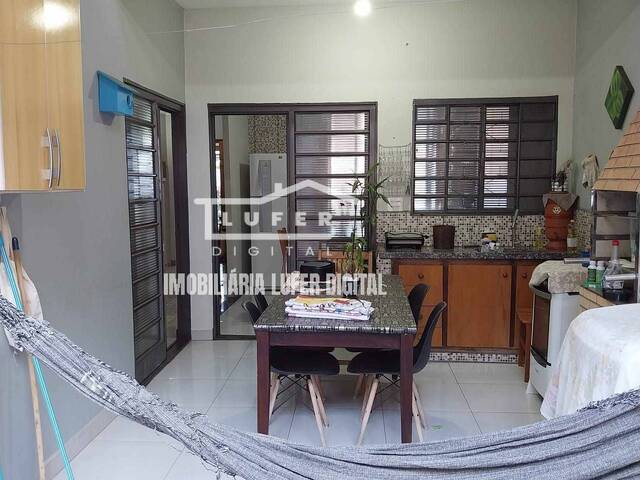 Sobrado para Venda em Araraquara - 5