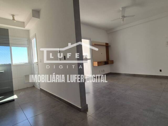 #105 - Apartamento para Venda em Araraquara - SP