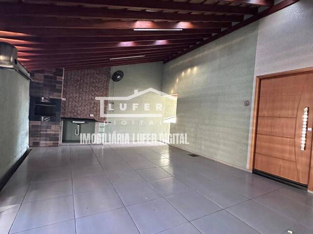 #142 - Casa para Venda em Araraquara - SP