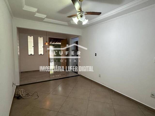 Casa para Venda em Araraquara - 4