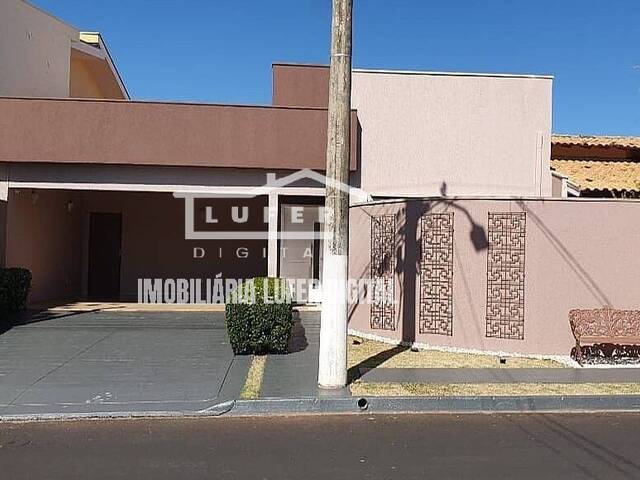 Casa em condomínio para Venda em Araraquara - 2