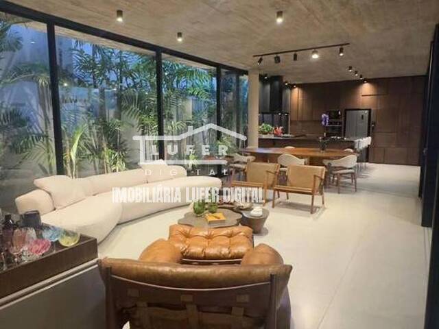 #202 - Casa em condomínio para Venda em Araraquara - SP