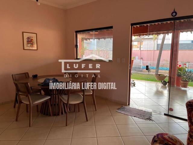 Casa em condomínio para Venda em Araraquara - 3