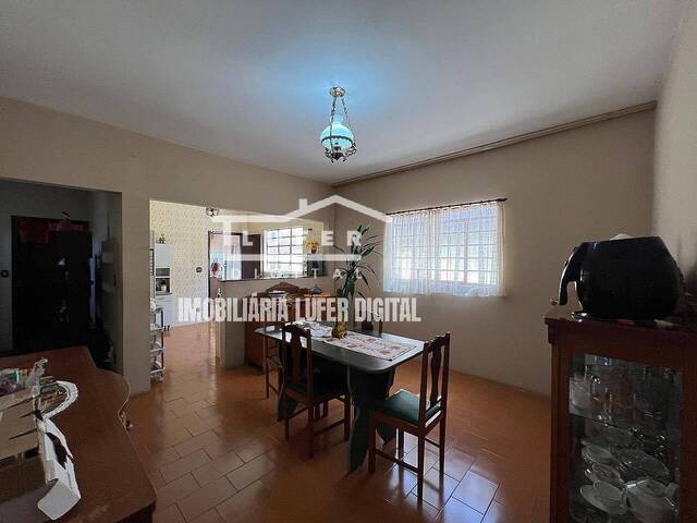 #207 - Casa para Venda em Araraquara - SP