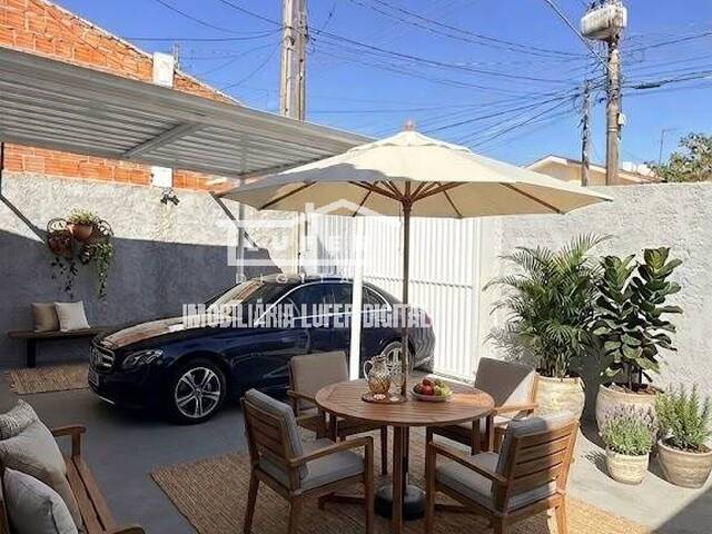 Casa para Venda em Araraquara - 2