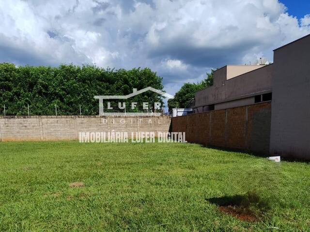 #235 - Terreno em condomínio para Venda em Araraquara - SP